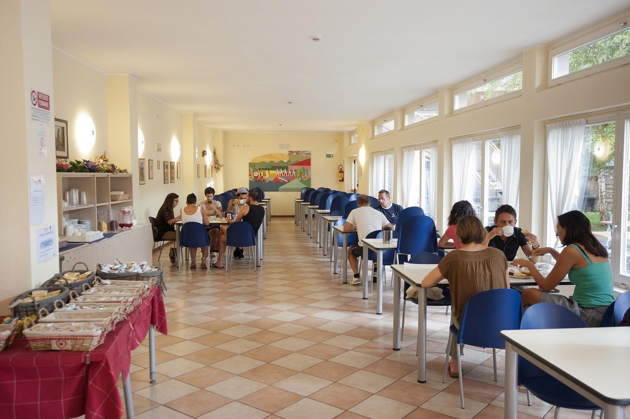 Ostello Citta Di Rovereto Rovereto  Dış mekan fotoğraf